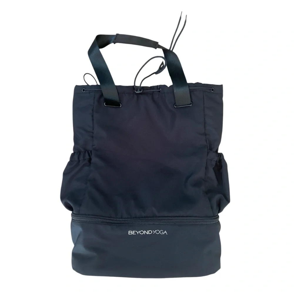 NWT Beyond Yoga Convertible Gym Bag Backpack Black Yoga Tote Drawstring Carry-on